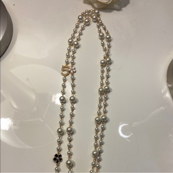 Pearl Camellia Number5 Flower Double Long Necklace - Picture 5 of 16